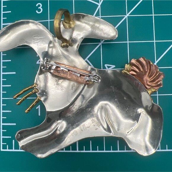 Bunny Rabbit Brooch Pendant Signed SJ Christmas Ornament Nursery Decor Tri tone - Picture 5 of 8